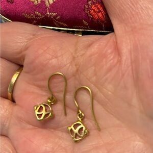Rare 18k Solid Gold Authentic David Yurman Initial “DY” Fishhook Earrings